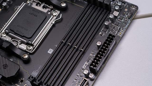 矿难后亲民化装机方案—微星MAG B650M MORTART WIFF 迫击炮主板