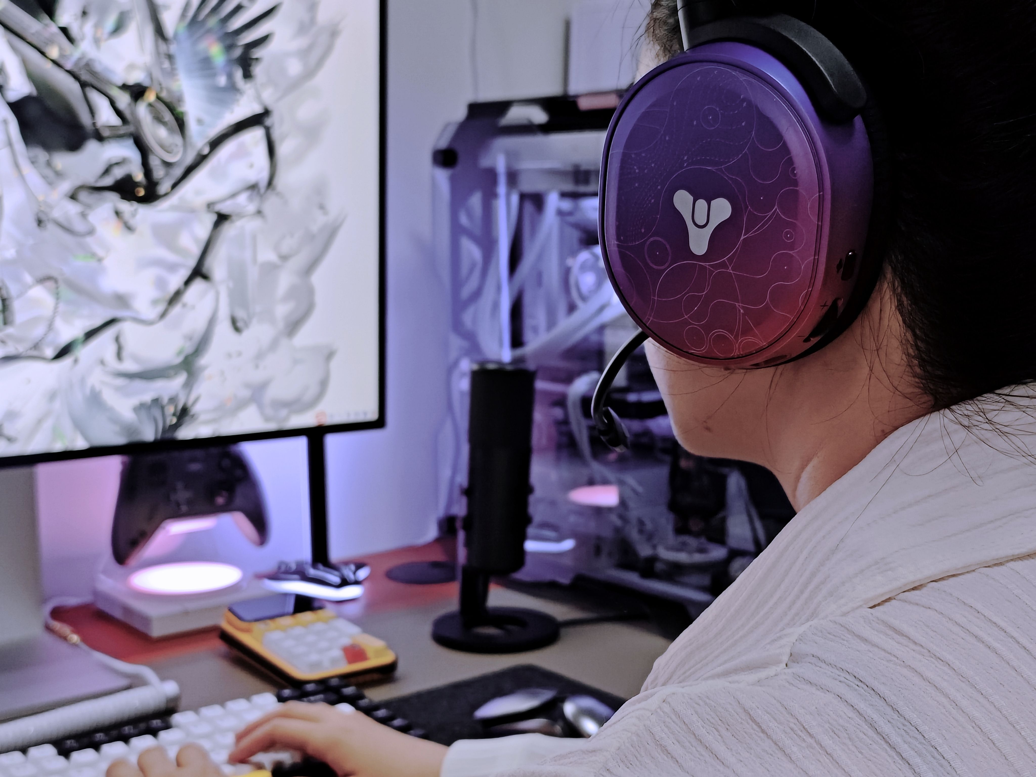 暗黑风,绝绝紫,这款耳机带我进入沉浸式电竞体验!