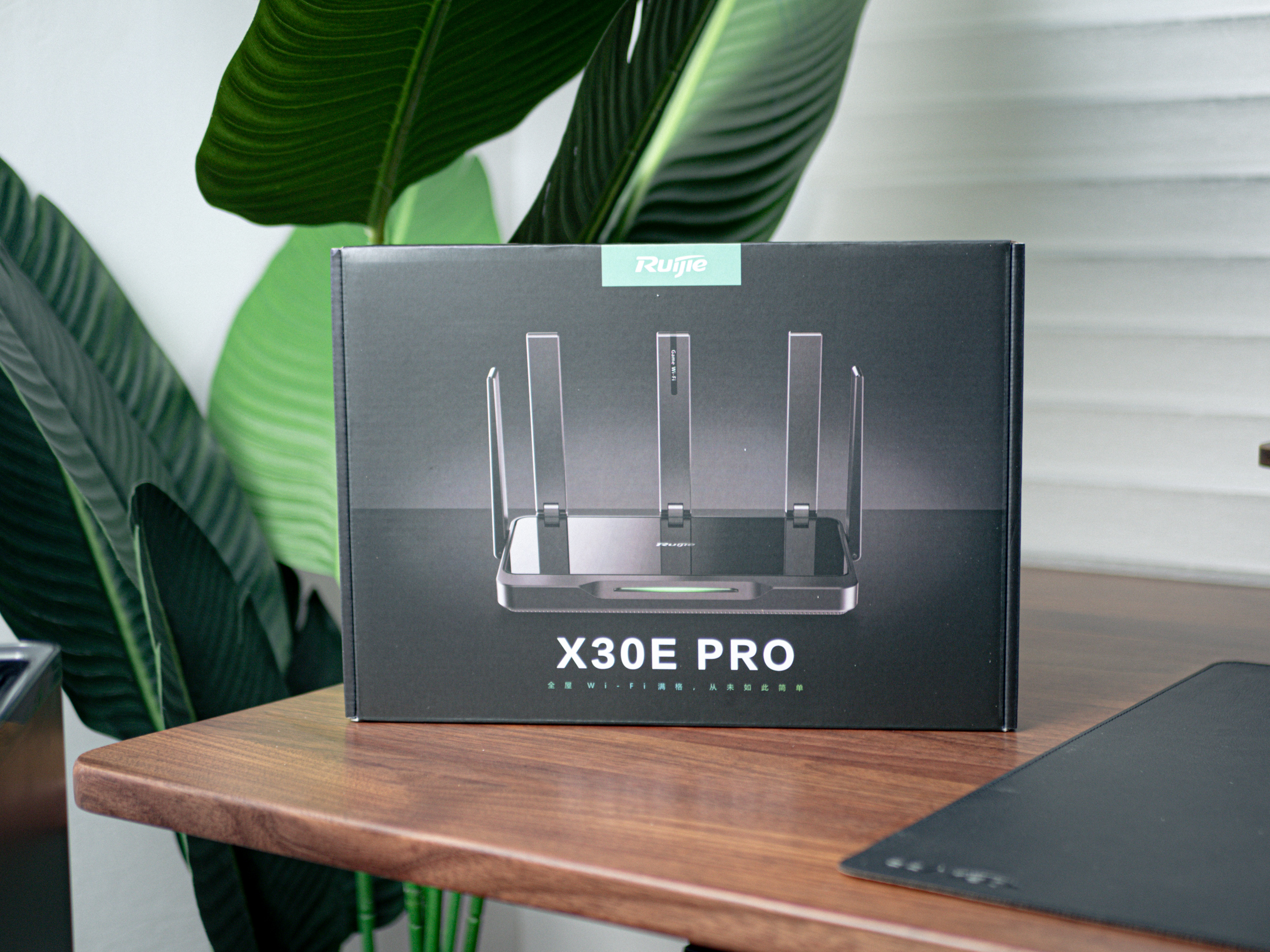 黑豹之名，极速出击，原来路由器不是越大越贵才越好！