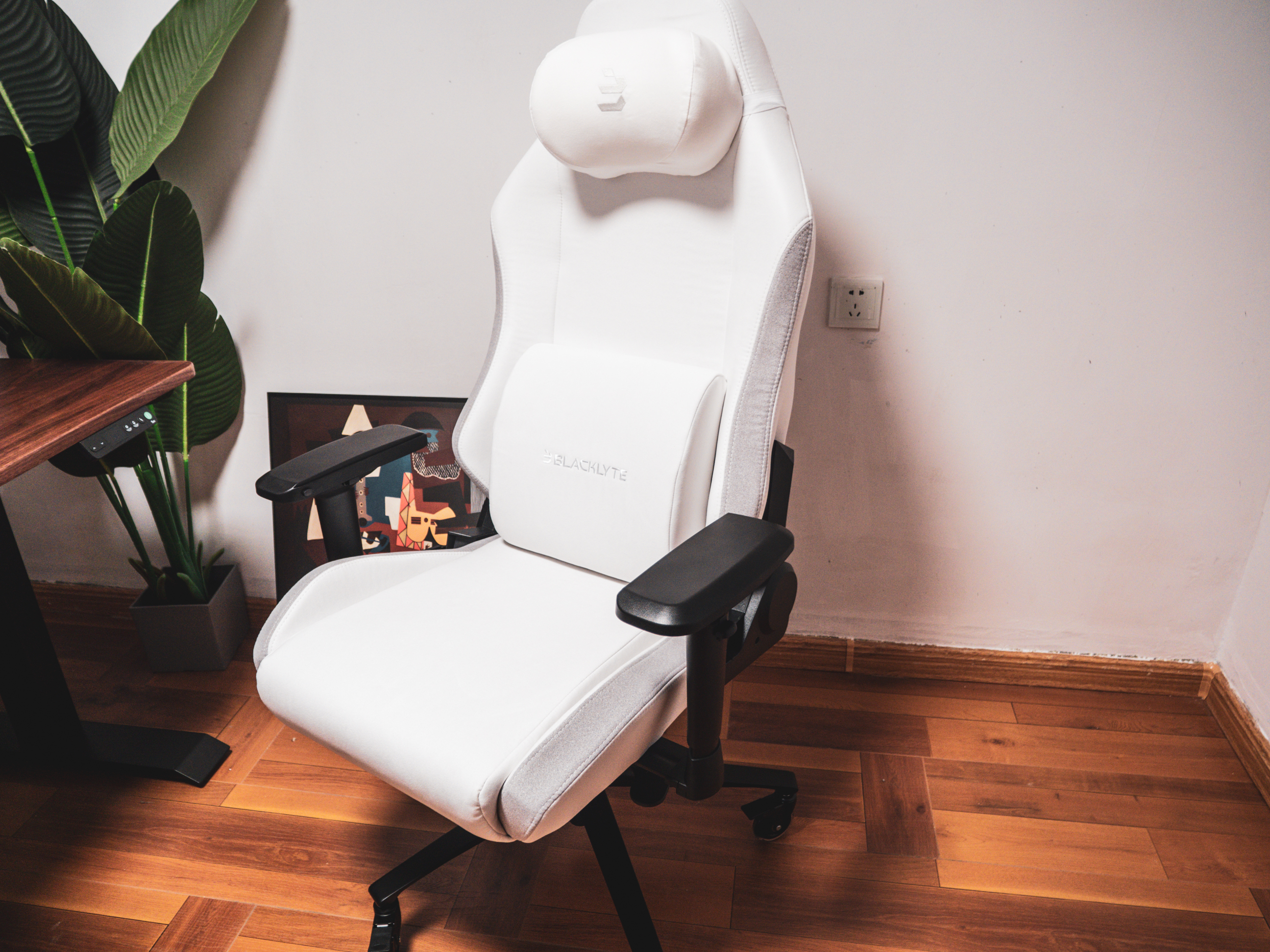 开局暴击！逐夜电竞椅用5个细节彻底俘获我的心！