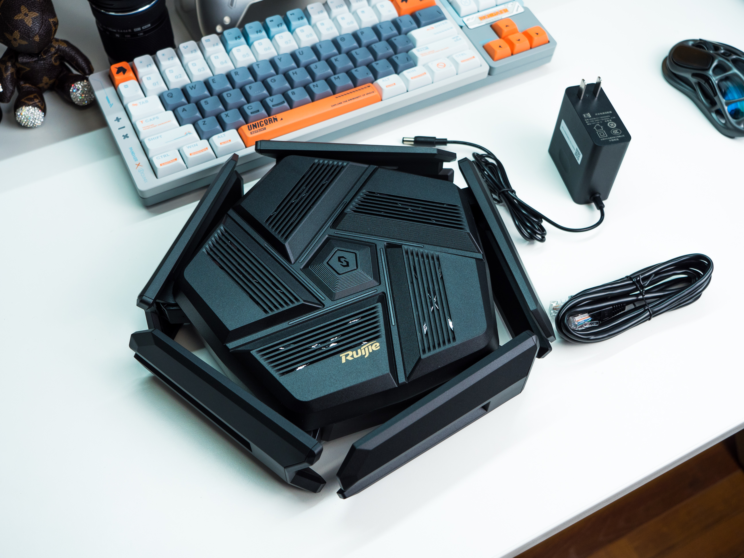 新路由时代：WiFi7剑指未来！AI黑科技轻松覆盖大户型！