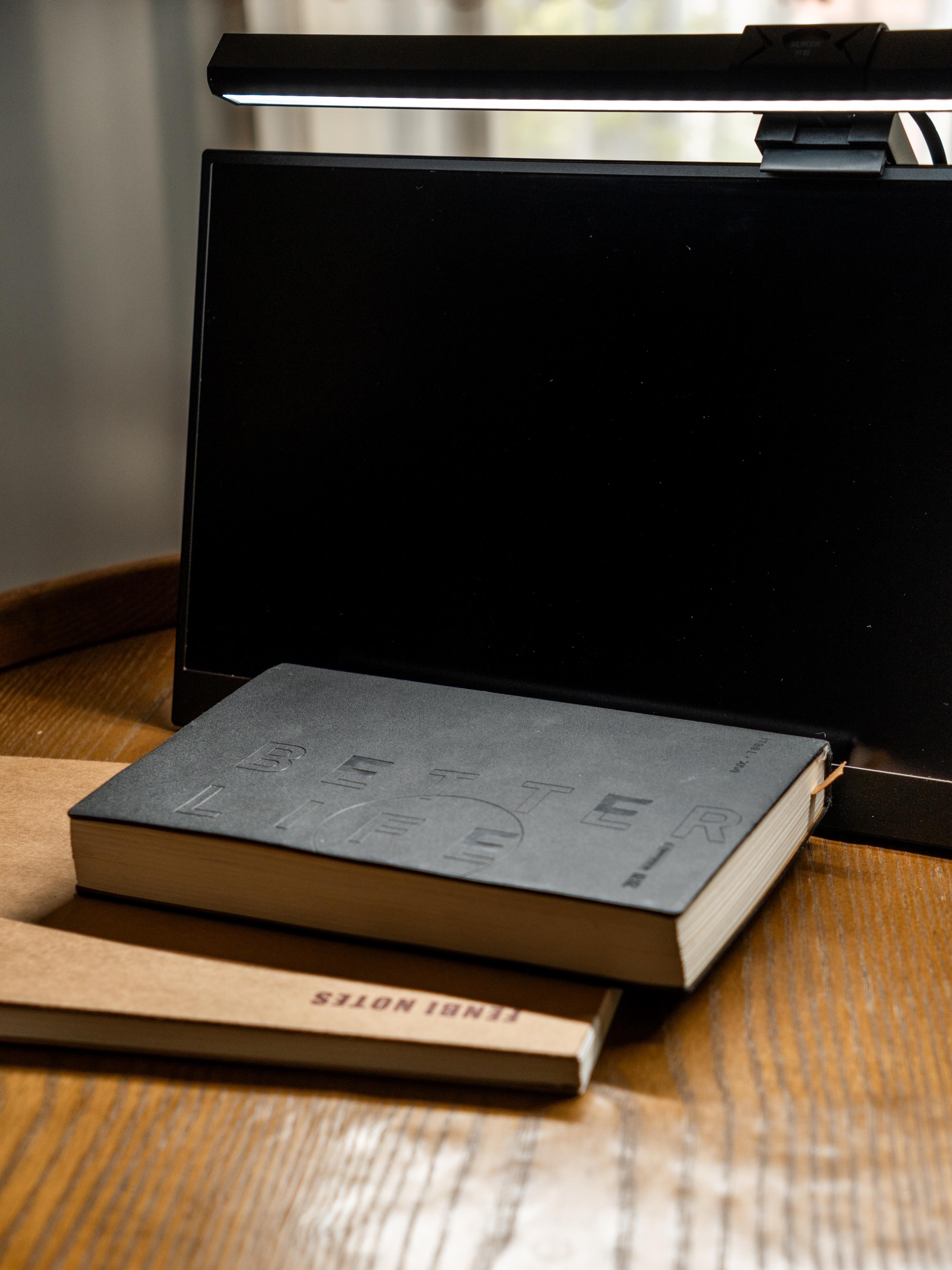 护眼零蓝光，屏幕好搭档，南卡SKR1挂灯